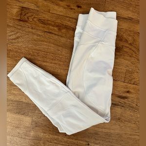 Like New White LuLu leggings